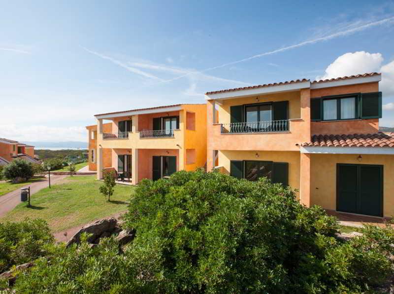 Club Hotel Baia Aranzos Golfo Aranci Exterior foto