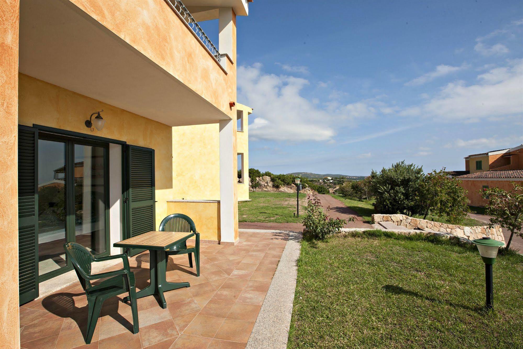 Club Hotel Baia Aranzos Golfo Aranci Exterior foto